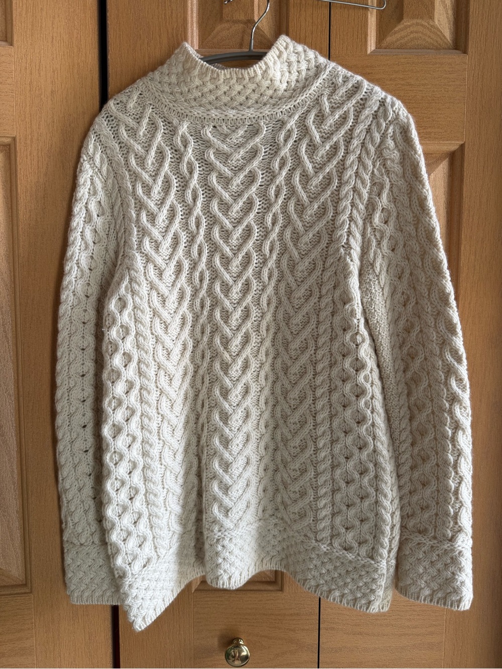 Soft cream white Aran Crafts merino wool heart shaped knit sweater mock neck